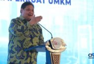 Airlangga Hartarto Tegaskan Jumlah Desil Bansos Tetap 10 Kelompok