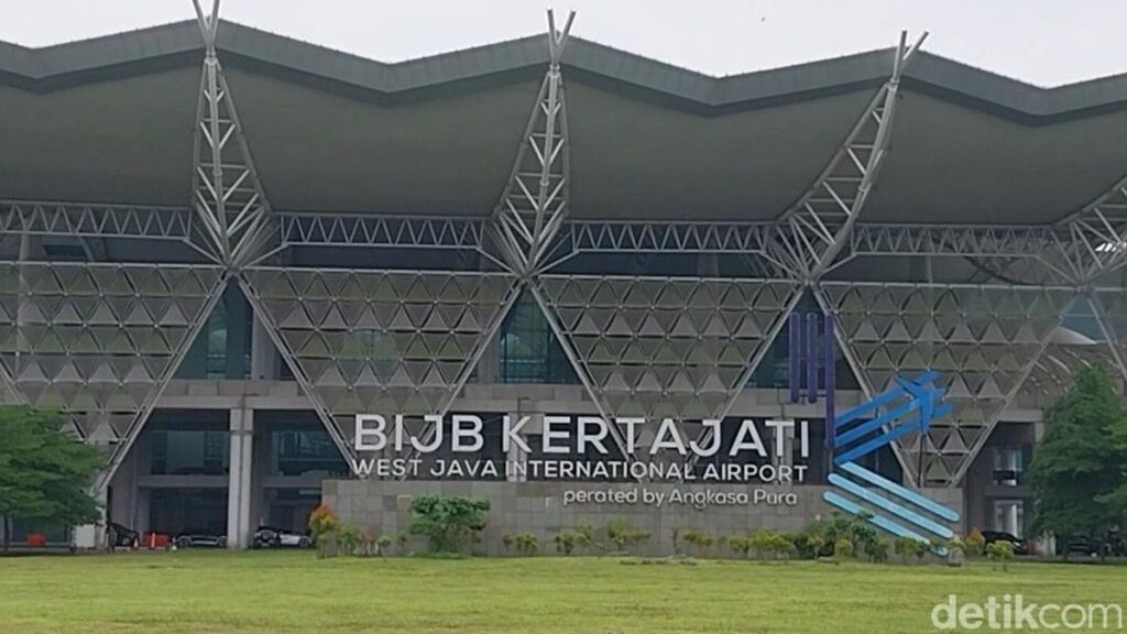 Kemhan Siapkan Bandara Kertajati Jadi Pangkalan Pesawat Tempur