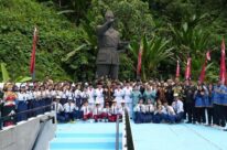 Ahmad Dhani dan Maia Estianty Hadiri Upacara HUT ke-81 RI