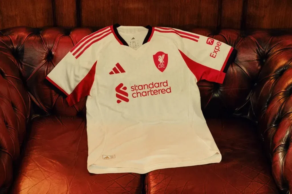 LFCTV Minta Maaf Usai Tayangkan Dislokasi Jari Pemain Como