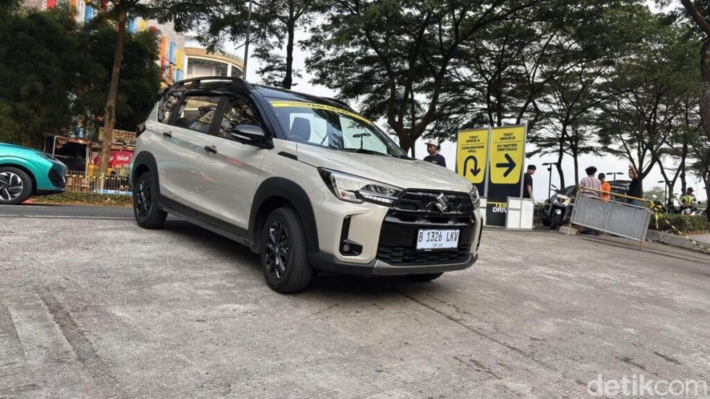 Suzuki Luncurkan XL7 Facelift dengan Fitur DVR dan Kamera 360