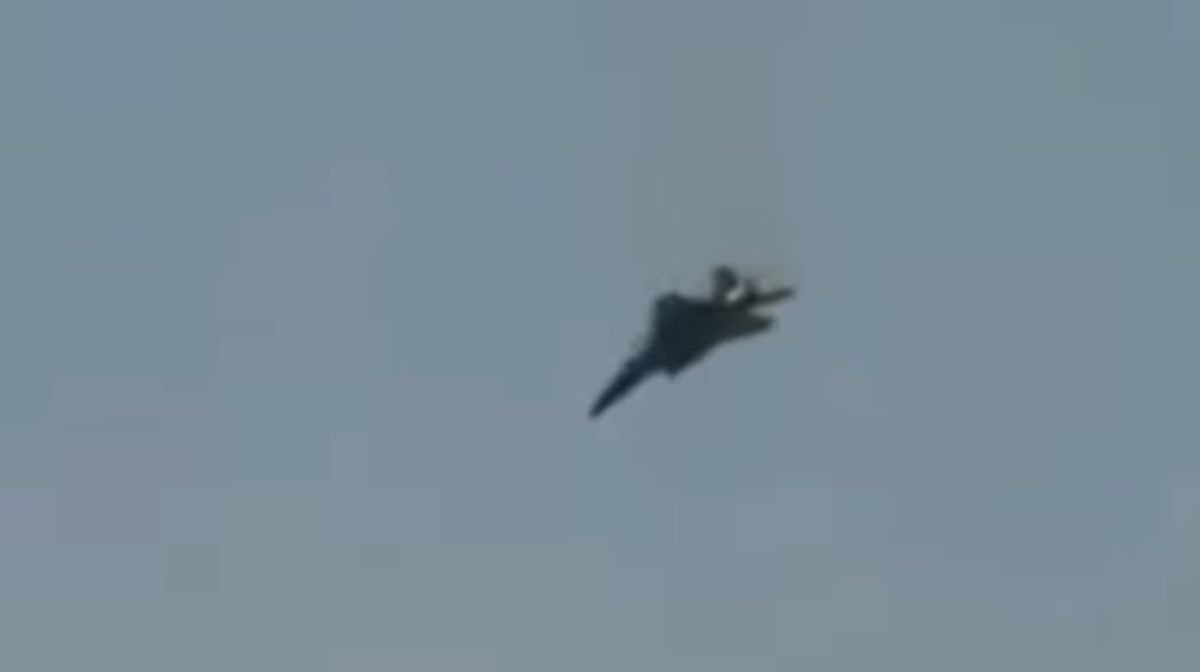 Jet Tempur F 16 Turki Jatuh saat Latihan Pilot Selamat