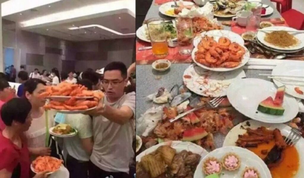 Turis China Ambil Buffet Berlebihan di Malaysia Bikin Heboh