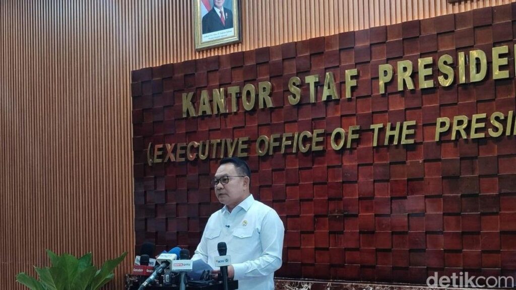 Kepala Staf Kepresidenan Pastikan Ekspor Mineral dengan Kandungan LTJ Kembali Berjalan