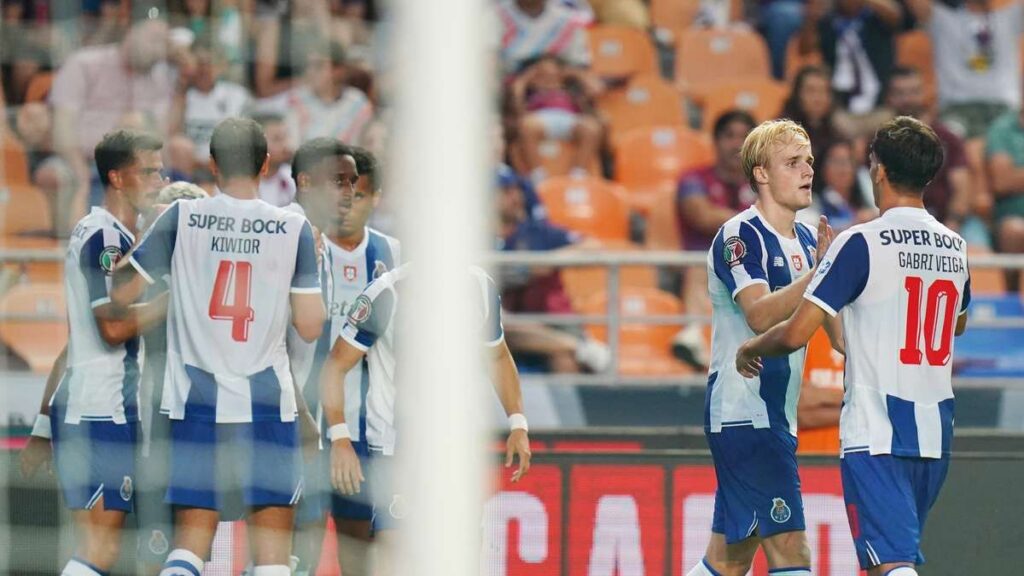 FC Porto Raih Gelar Piala Super Portugal Usai Tekuk SCU Torreense 1 0