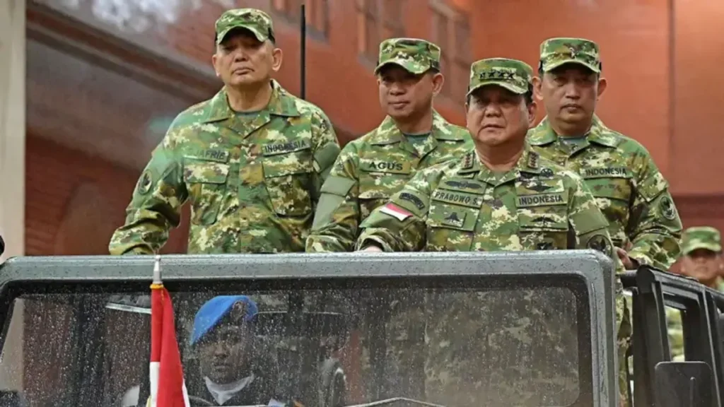 Prabowo Naikkan Tukin TNI Kemhan di Tengah Sorotan Anggaran