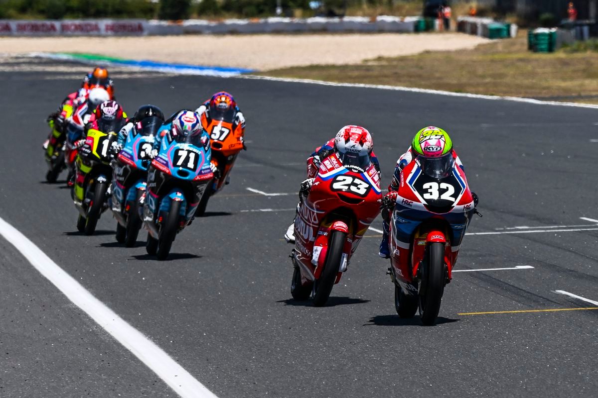 Veda Ega Pratama Amankan Posisi Start Ke-16 Moto3 Inggris 2026