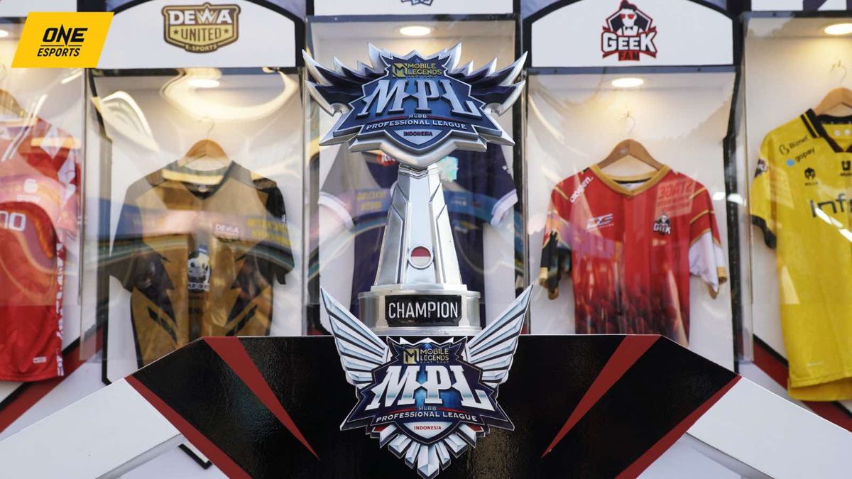 EVOS Tundukkan RRQ 2-0 di Laga Pembuka MPL ID Season 18