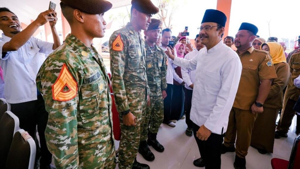 Kemensos Tugaskan Personel Taruna Bhakti Nusantara di Sekolah Rakyat