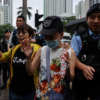 Pengadilan Hong Kong Vonis Dua Aktivis Peringatan Tiananmen