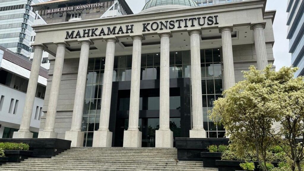 MK Hapus Pasal Denda Penggunaan Lambang Negara dalam KUHP Baru