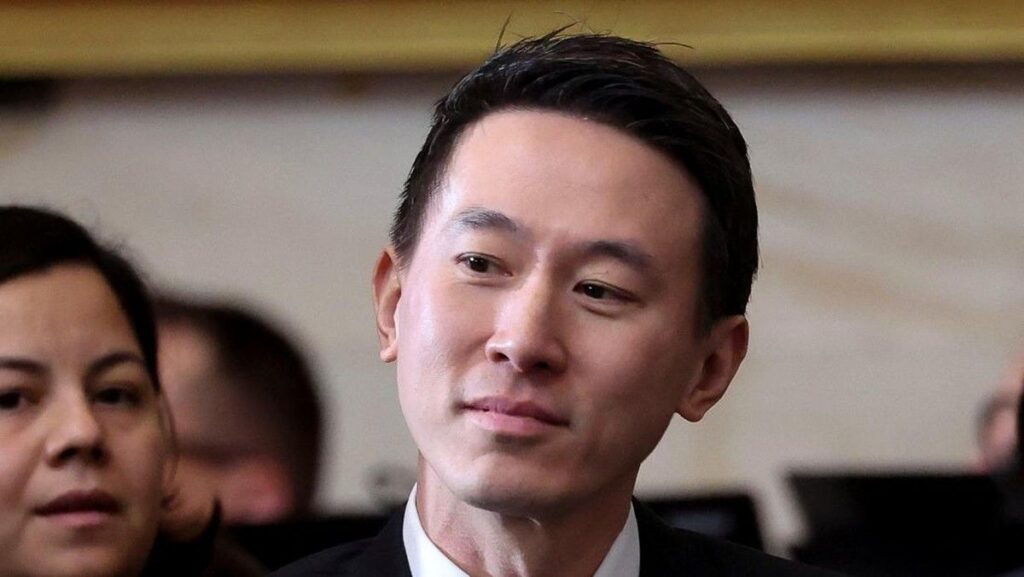 CEO TikTok Tekankan Pentingnya Pendidikan dan Rasa Ingin Tahu