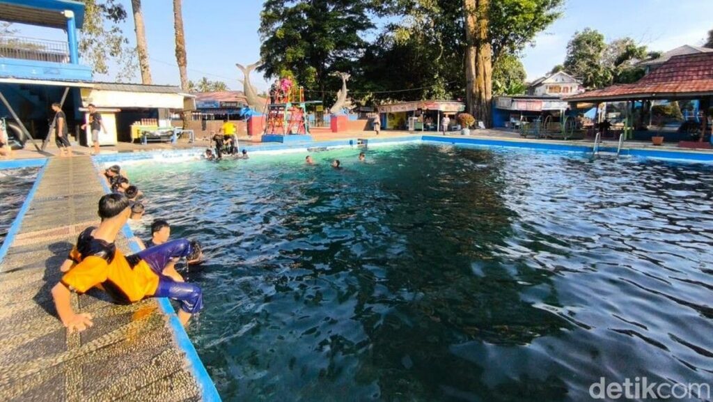 15 Destinasi Wisata di Kuningan yang Cocok untuk Liburan